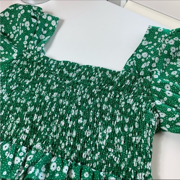 Floral Draw String Crop Top - Picture 5 of 8